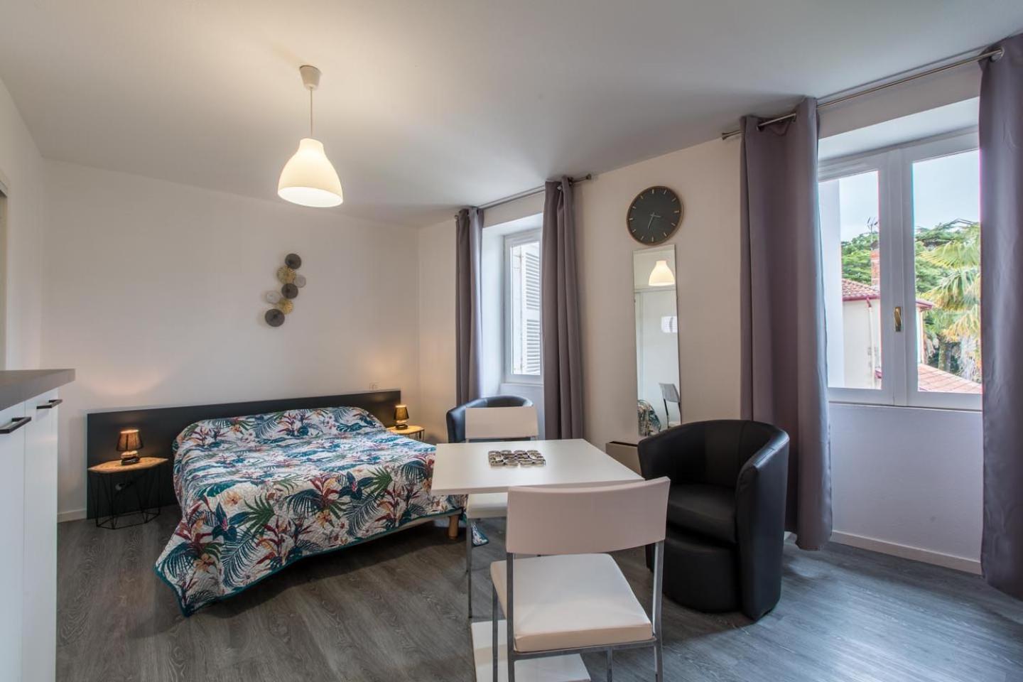 Hotel Bains Sarrailh Дакс Экстерьер фото
